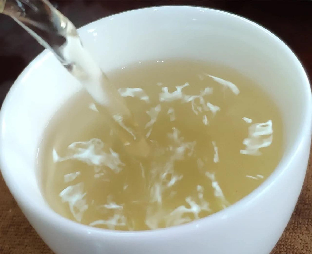 ชาผู่เอ๋อร์ดิบ Xigui ปี 2013