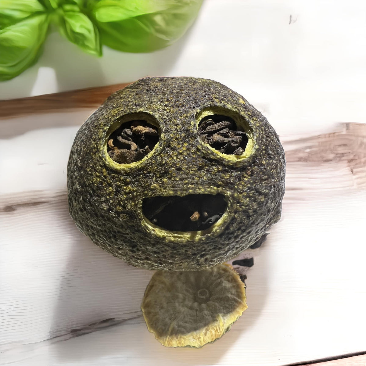 กานผู่ชา (Ganpu cha) หรือชาผู่เอ๋อร์สุกในผลส้ม (Mandarin orange peel Pu’er)