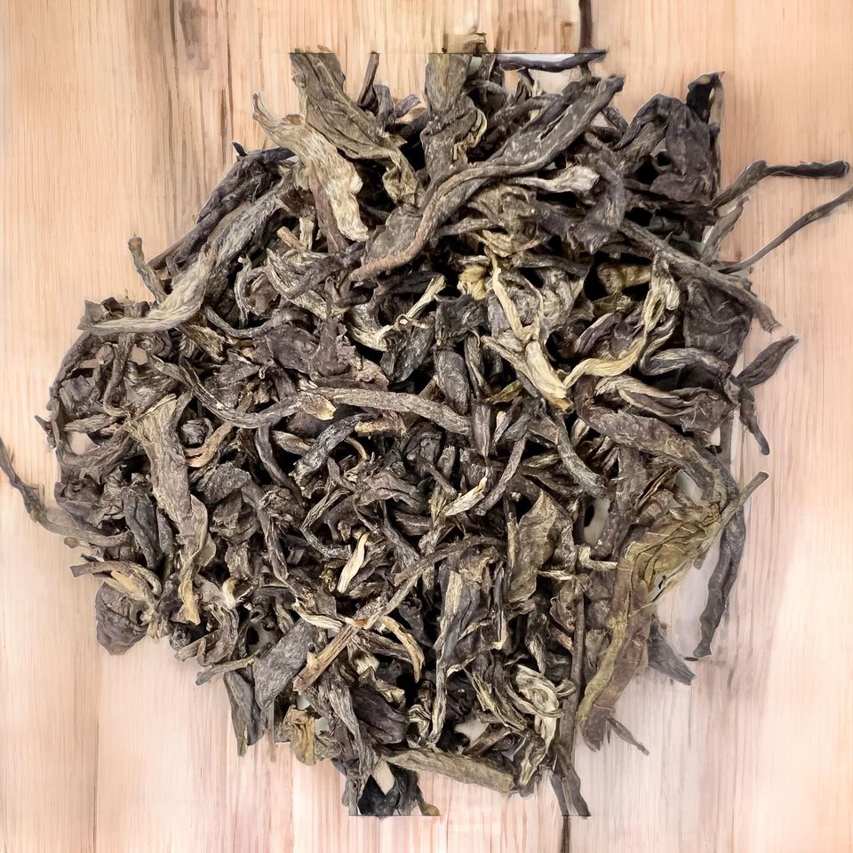 ชาผู่เอ๋อร์ดิบ Banzhang ระดับห้าดาว Chunhai Tea Factory ปี 2005
